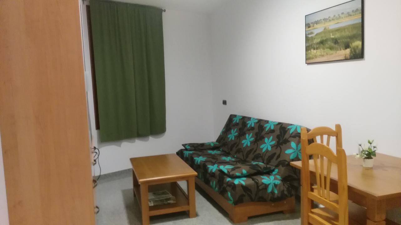 Hotel Albanta La Lantejuela Zewnętrze zdjęcie